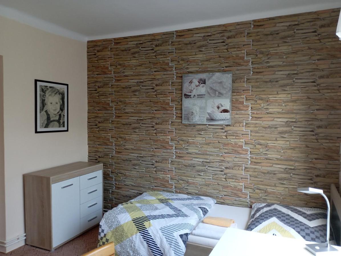 Apartment Κρνοβ Εξωτερικό φωτογραφία
