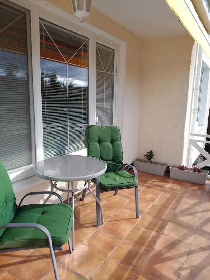 Apartment Κρνοβ Εξωτερικό φωτογραφία
