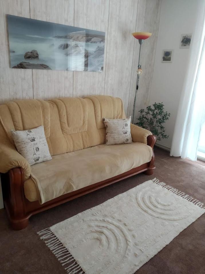 Apartment Κρνοβ Εξωτερικό φωτογραφία